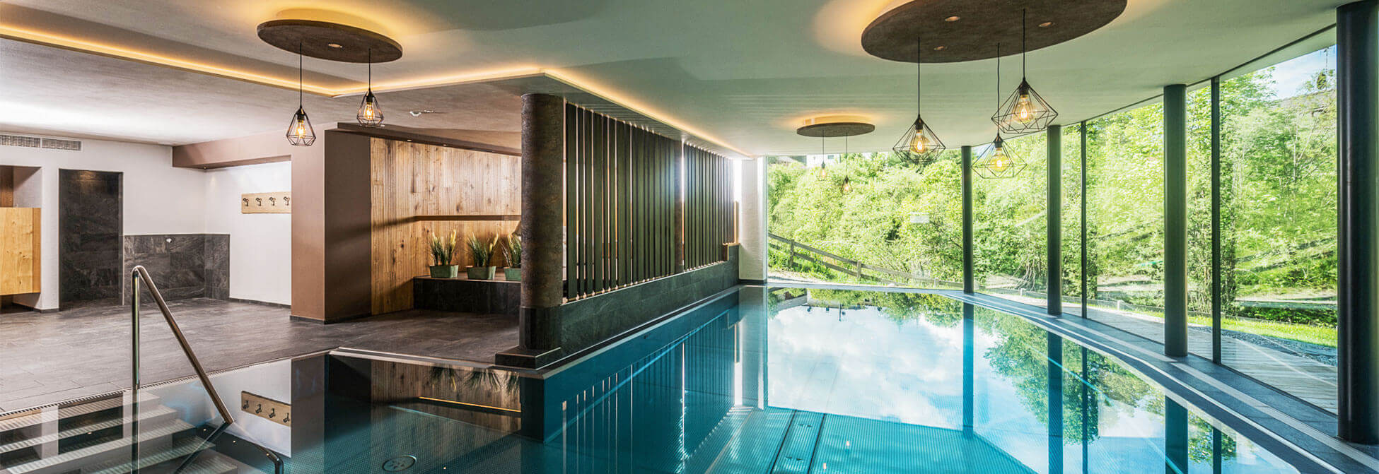 Pool und Wassermassagen Schmalzlhof